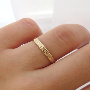 14k Gold Ring, 14k Gold Pattern Ring, Gold Ring, Floral Ring, Gold Stack Ring, Simple Gold Ring, Wedding Band, Wedding Ring, 14k Gold, 2.8mm