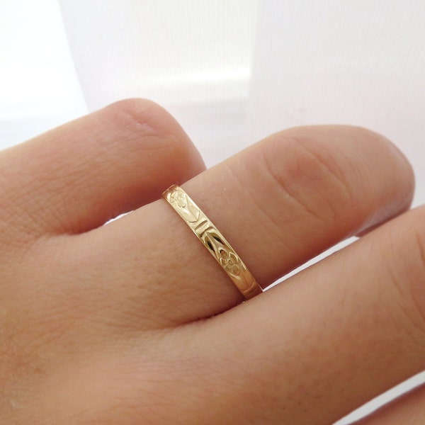 14k Gold Ring, 14k Gold Pattern Ring, Gold Ring, Floral Ring, Gold Stack Ring, Simple Gold Ring, Wedding Band, Wedding Ring, 14k Gold, 2.8mm