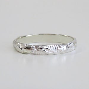 Fascia in argento, fascia in argento floreale, anello in argento, anello in argento sterling, anello in argento impilato, anello in argento con motivo, fede nuziale, fede nuziale SMA 8