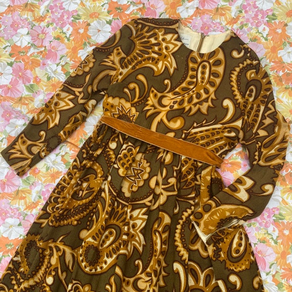 Vintage 1960s Paisley Swirl Full Length Dress- Bi… - image 1