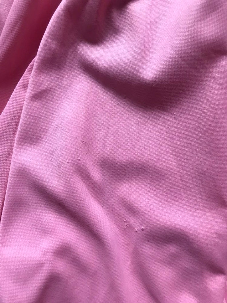 Size Medium Vintage 1960/'s Vanity Fair Hostess Gown Hot Pink Zip Up Nightgown
