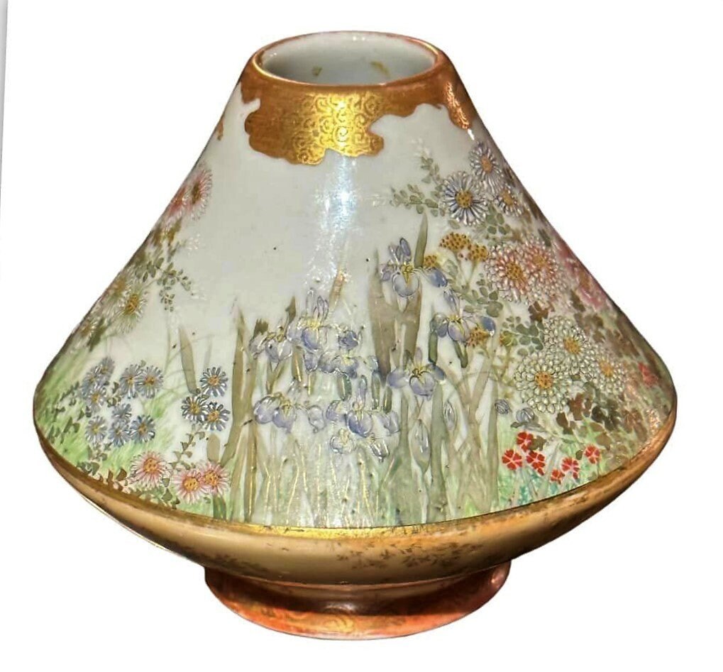 Japanese Kutani Kaburaki Signed Rare Miniature Footed Vase. Etsy