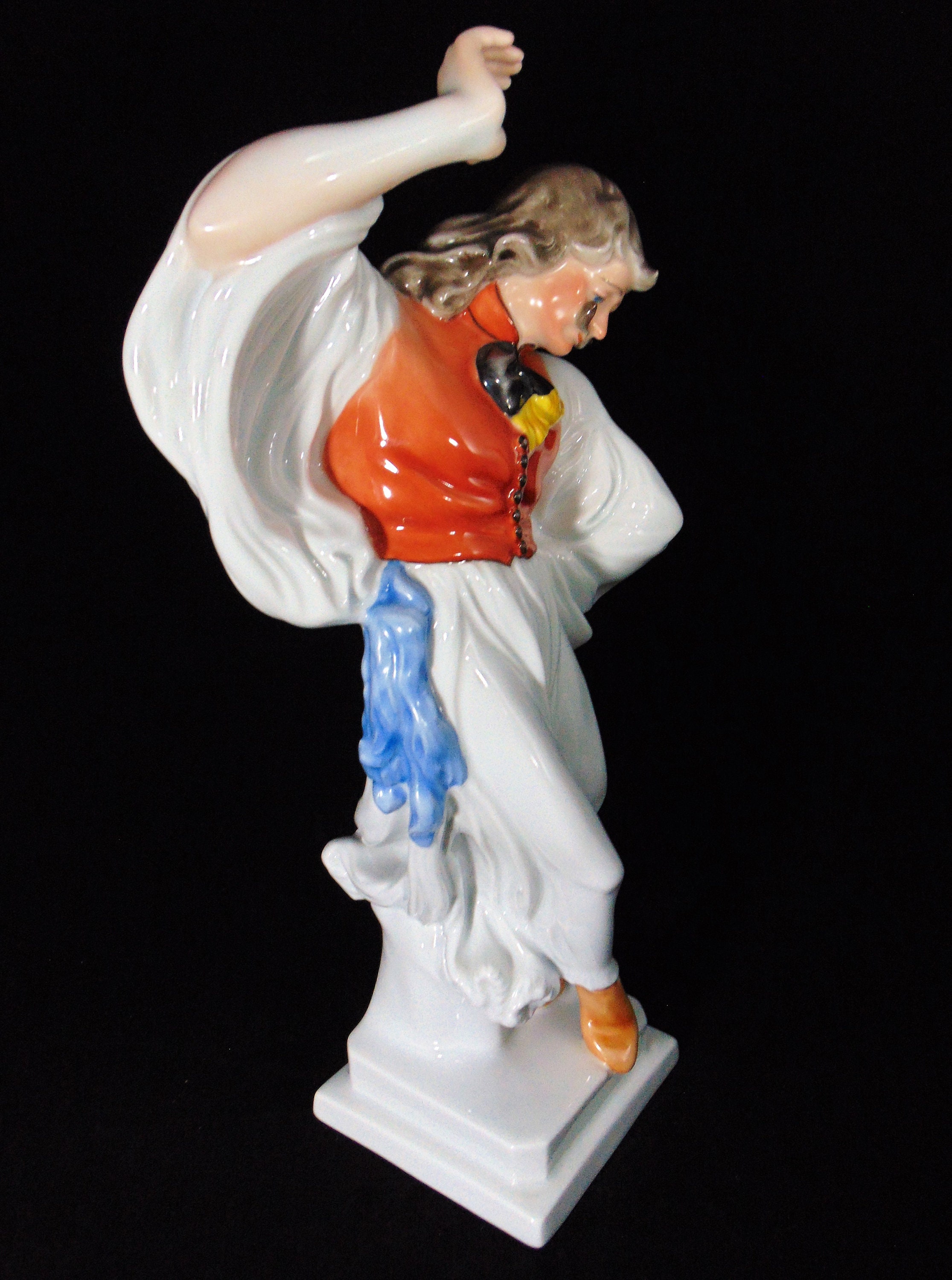 Herend Porcelain Dancers: Hand-painted Hungarian Folk Art Statues