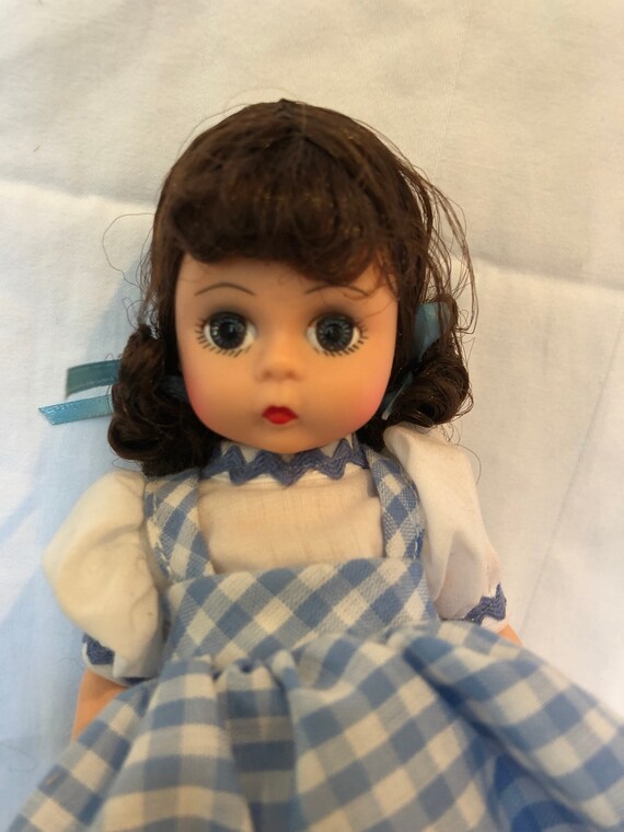 madame alexander dorothy doll