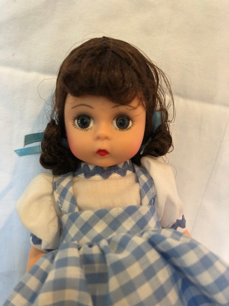 madame alexander dorothy doll
