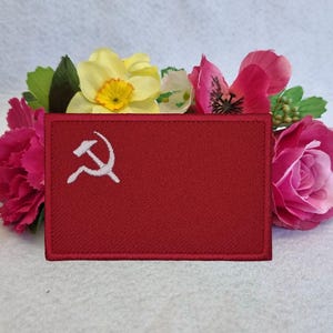 Écusson brodé drapeau communiste faucille et marteau (plusieurs options). Repassez, velcro ou cousez ! Communisme - Socialisme - Socialisme