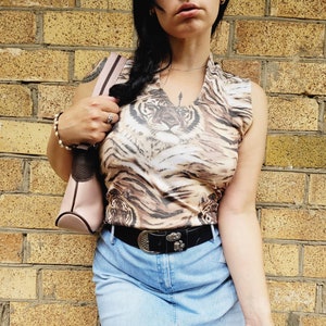 90s brown minimalist tiger print tank tee top