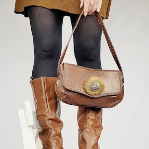 Vintage 90s brown leather Western shoulder handbag