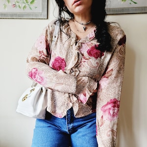 90年代のレトロなシアーブラウンの花柄フリルボタンダウンブラウス