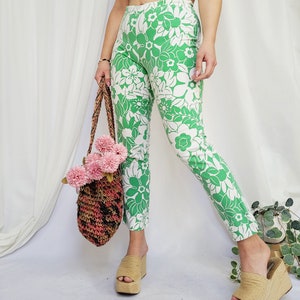 Y2K 00s white green floral medium waist chino pants