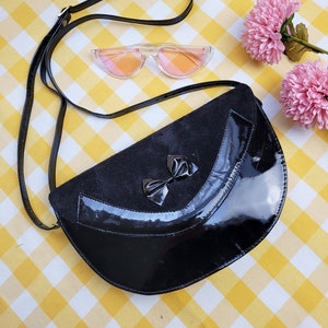 Sac à main rond noir, mini sac à bandoulière rond brillant noir vintage des années 80, accessoires pour femme, sac femme vintage
