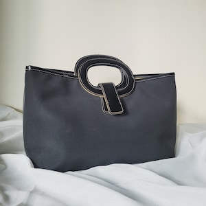Retro Y2K black minimalist smart causal handbag purse