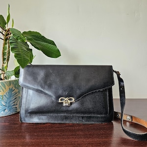 90s black leather elegant clutch bag purse, Vintage woman bag