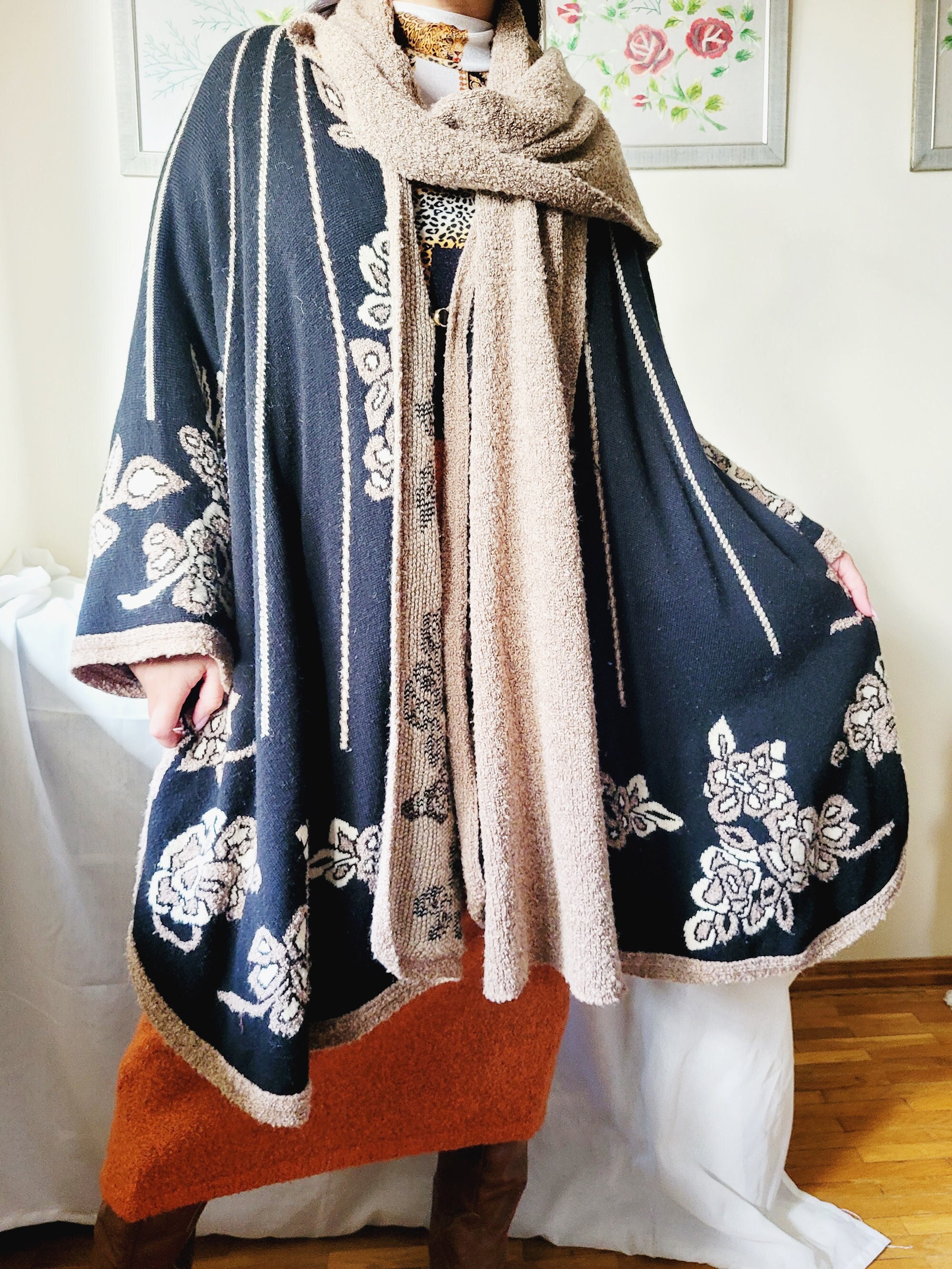 ポンチョ・ケープ Cape with Oversize Wool Scarf Women's Oversized Warm Shawls Simple Pure Color Wrap Cape