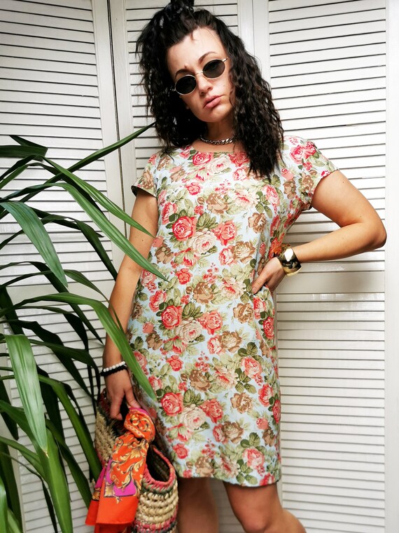 cold shoulder cocktail dress Flirty Vibe Floral Lace Cold-Shoulder Mini Dress main image 1