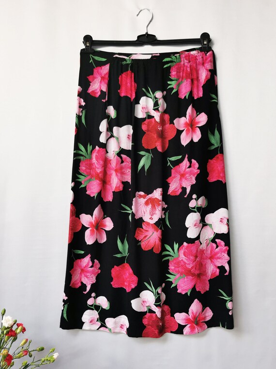 【13MONTH】Rose Wrap Skirt (BLACK) Adjustable Wrap Skirt - Plus/Grande by Summer & Rose - FabFitFun