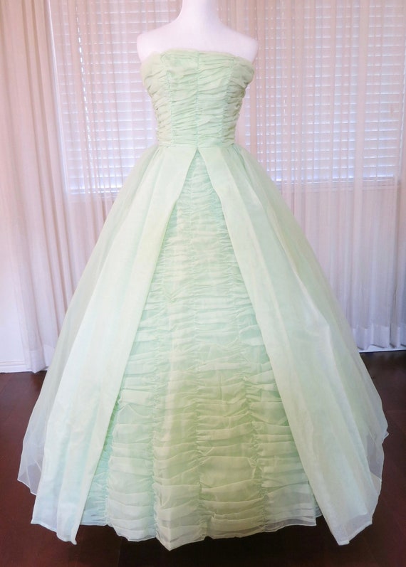 Mint Green Chiffon Vintage Ball Gown, Vintage Pro… - image 3