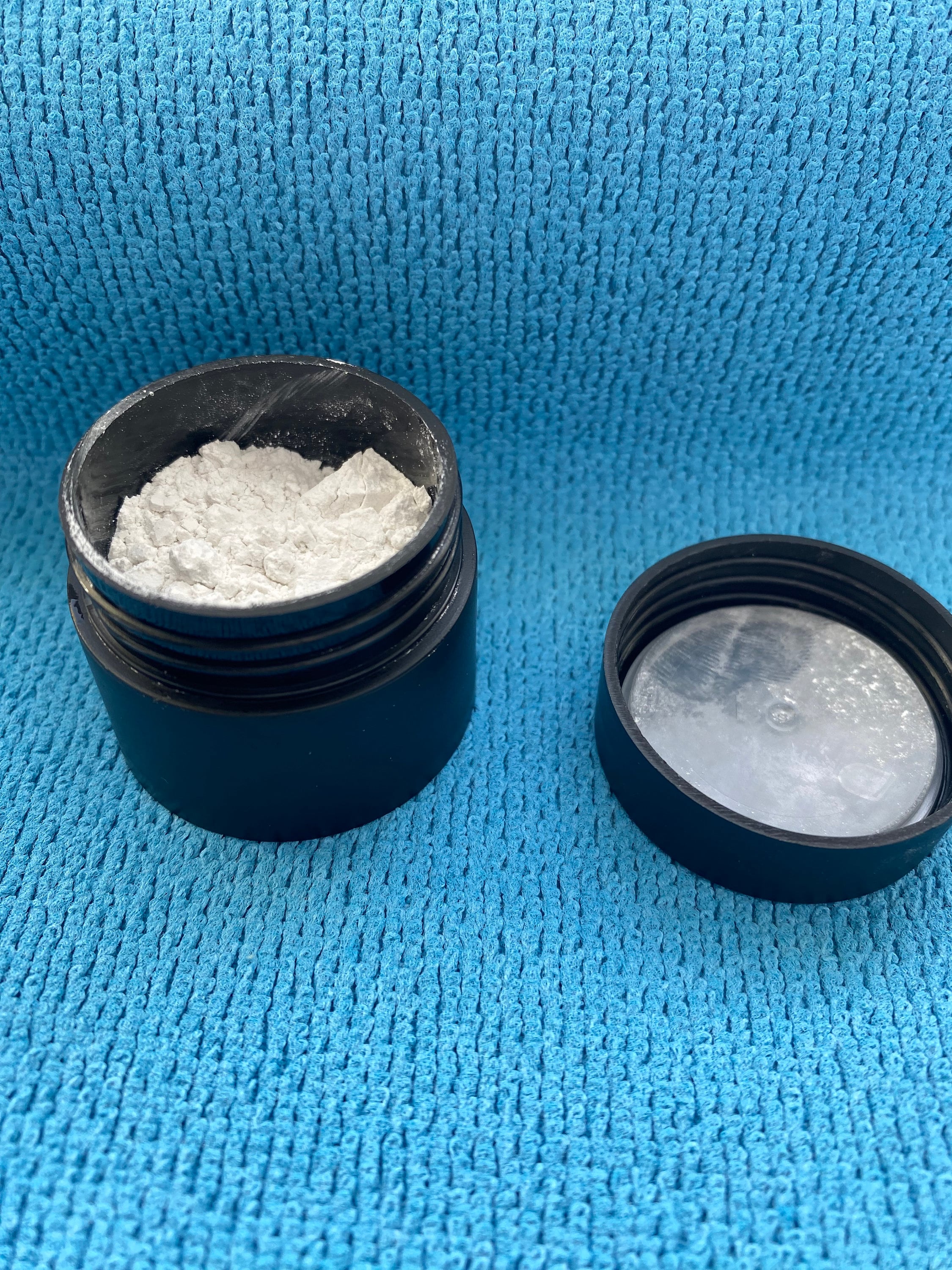 Powder polish concentrate for epoxy resin, plastics, soft metals (copper, brass, aluminium). Mirror Polishing powder 30-50 microns