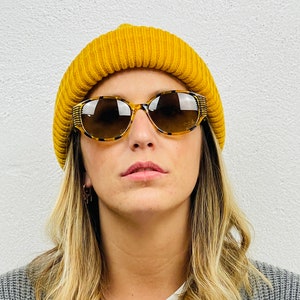 POLAROID 8224 a vintage sunglasses DEADTSOCK