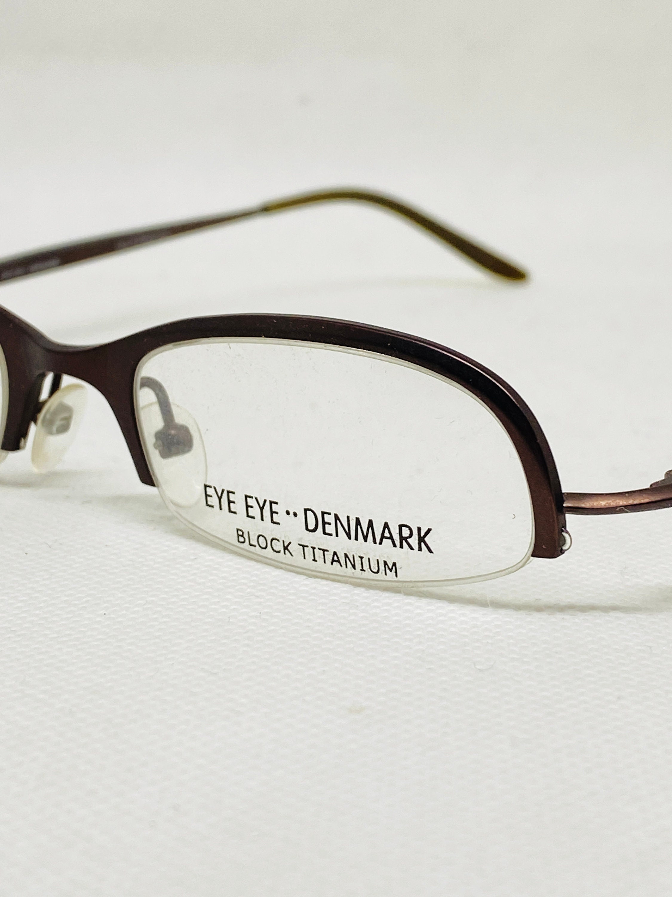 EYE EYE DENMARK Titanium Z 702 B 845 49 20 Vintage Glasses