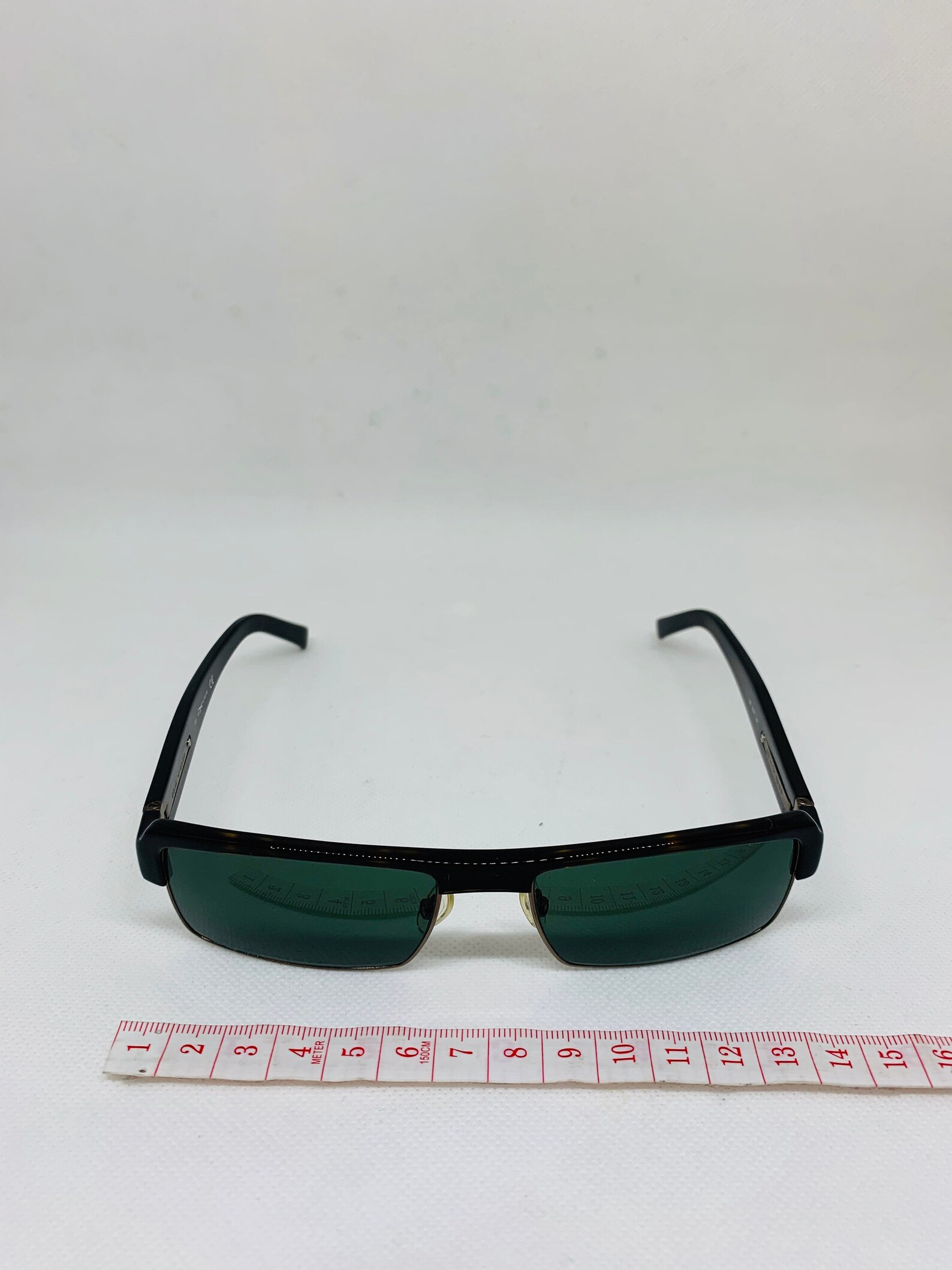 gucci yellow lens