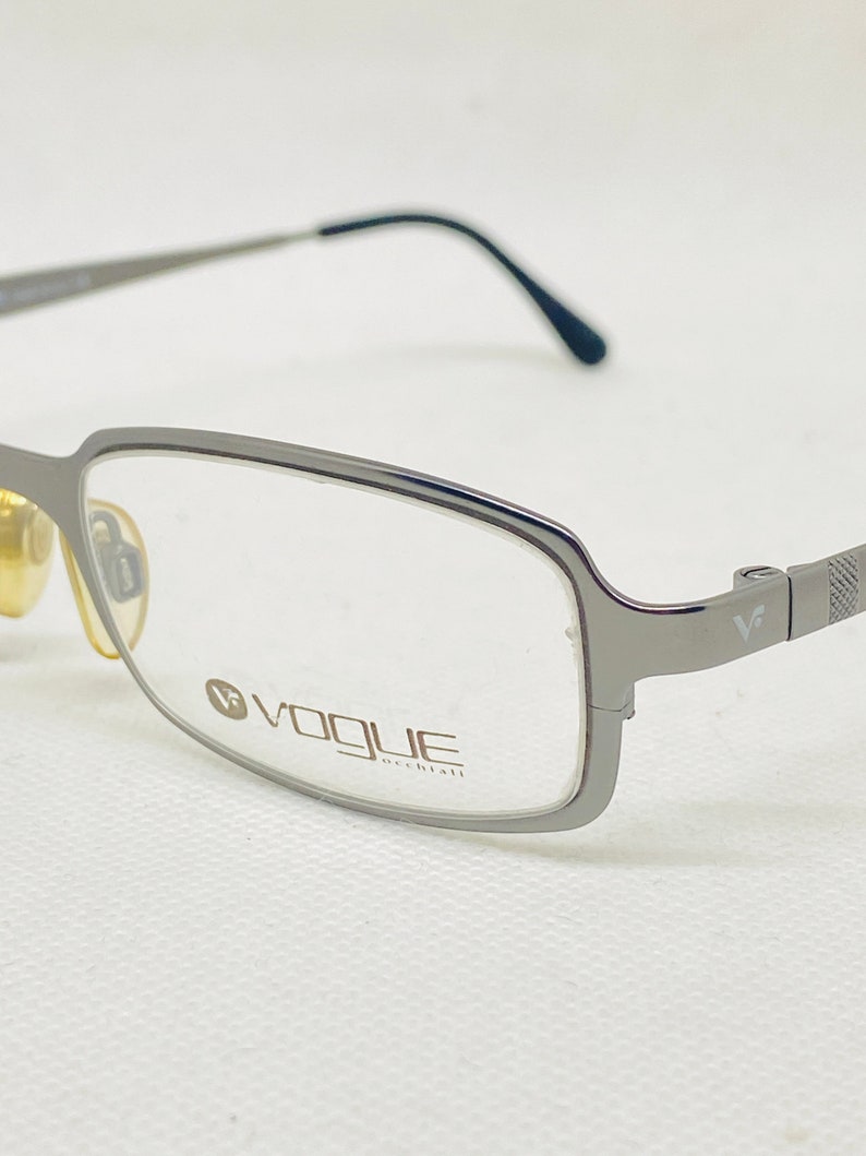 VOGUE vo 3298 548 s 48 19 130 vintage glasses DEADSTOCK