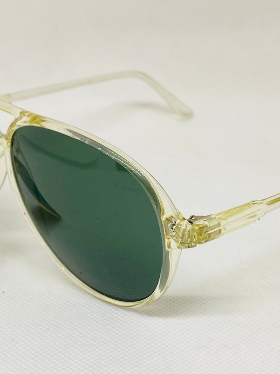POLAROID lookers 8064 vintage sunglasses DEADSTOCK - image 1