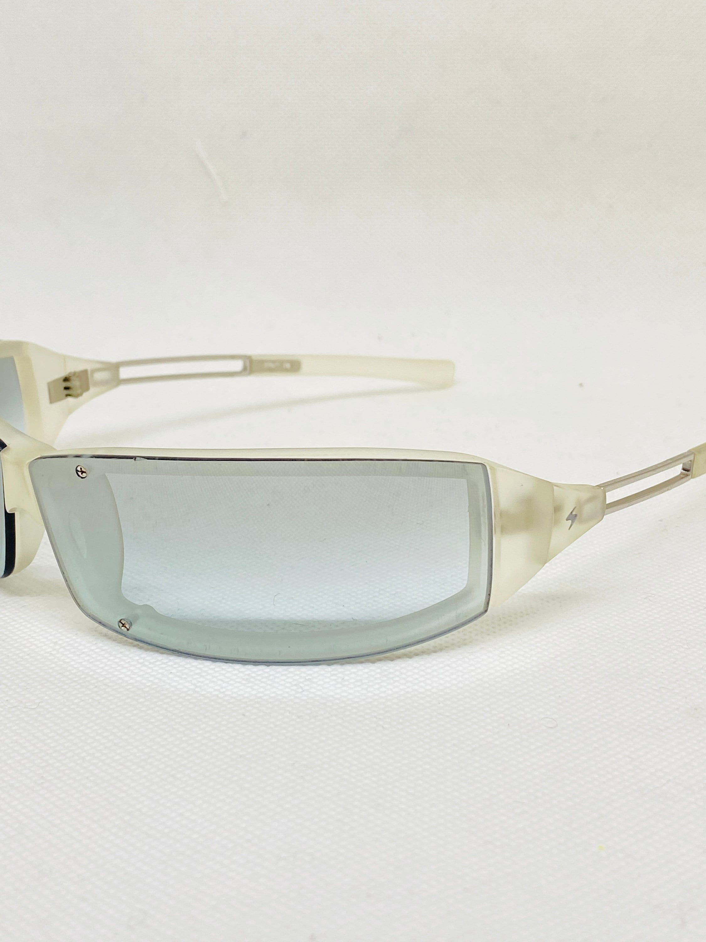 STING Ss6226 Z69k Vintage Sunglasses DEADSTOCK - Etsy