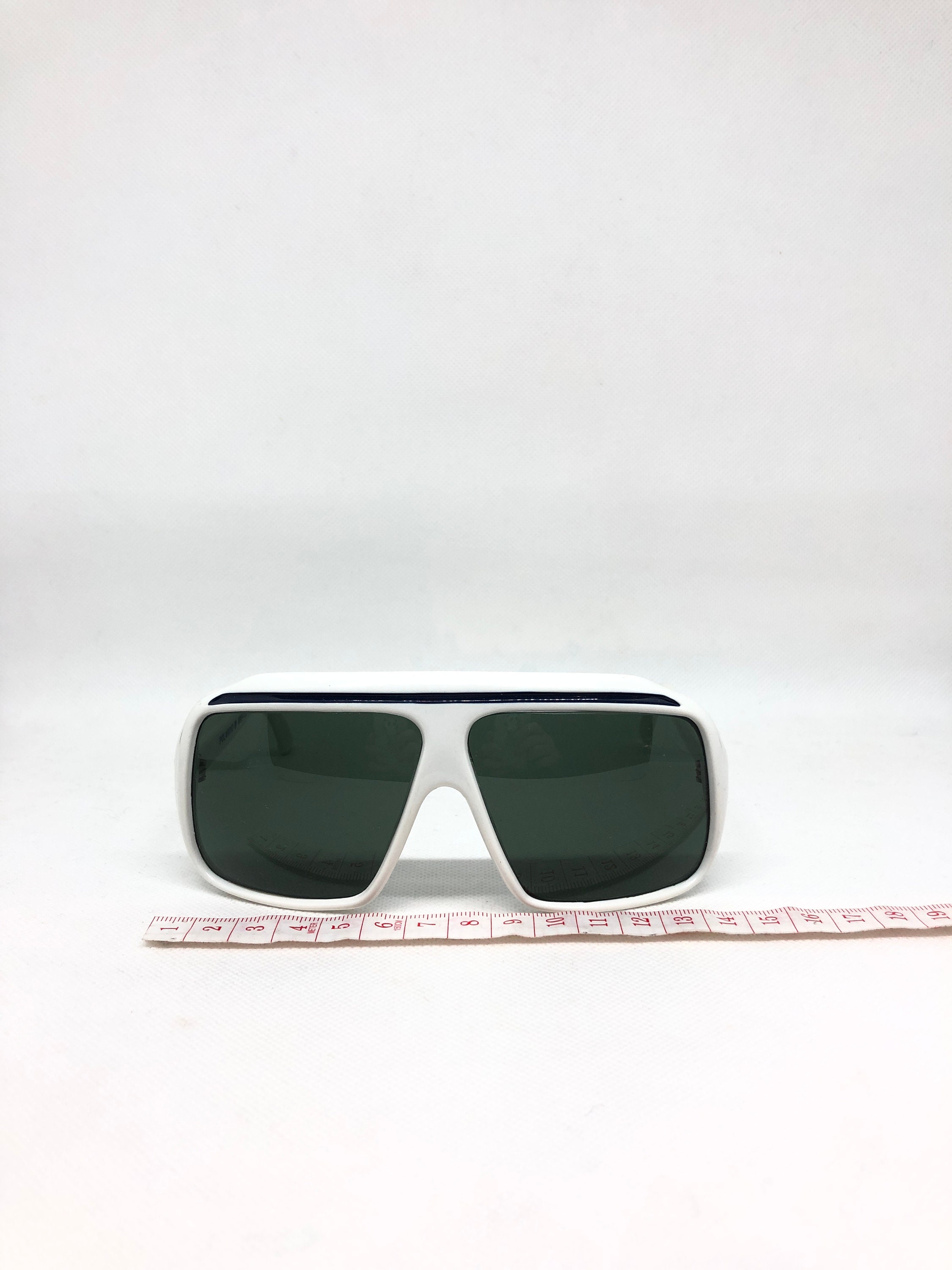 Vintage 90’s!! Deadstock! Polaroid polarized sunglasses. Never worn! POLAROID Cat Eye NEW VINTAGE Sunglasses - Etsy main image 4