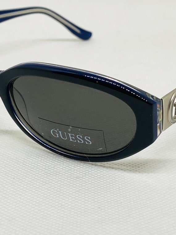 Buy Guess Sunglasses Gu697332f61 Online in UAE | Sharaf DG