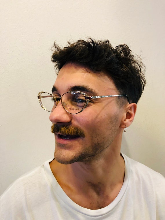 54 17 glasses hotsell