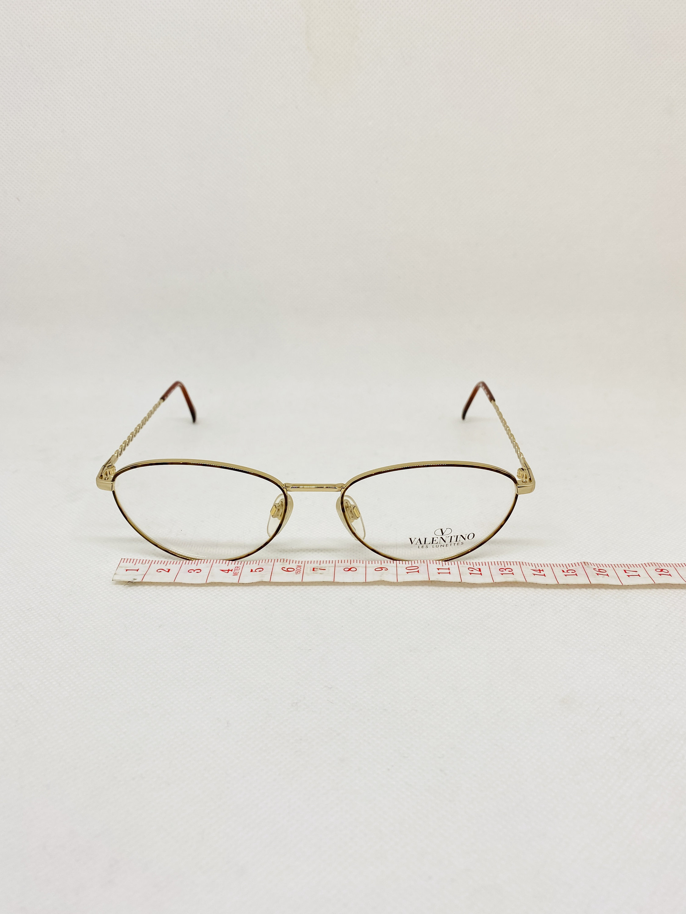 VALENTINO V444 962 55 17 135 Vintage Glasses DEADSTOCK - Etsy display picture 3