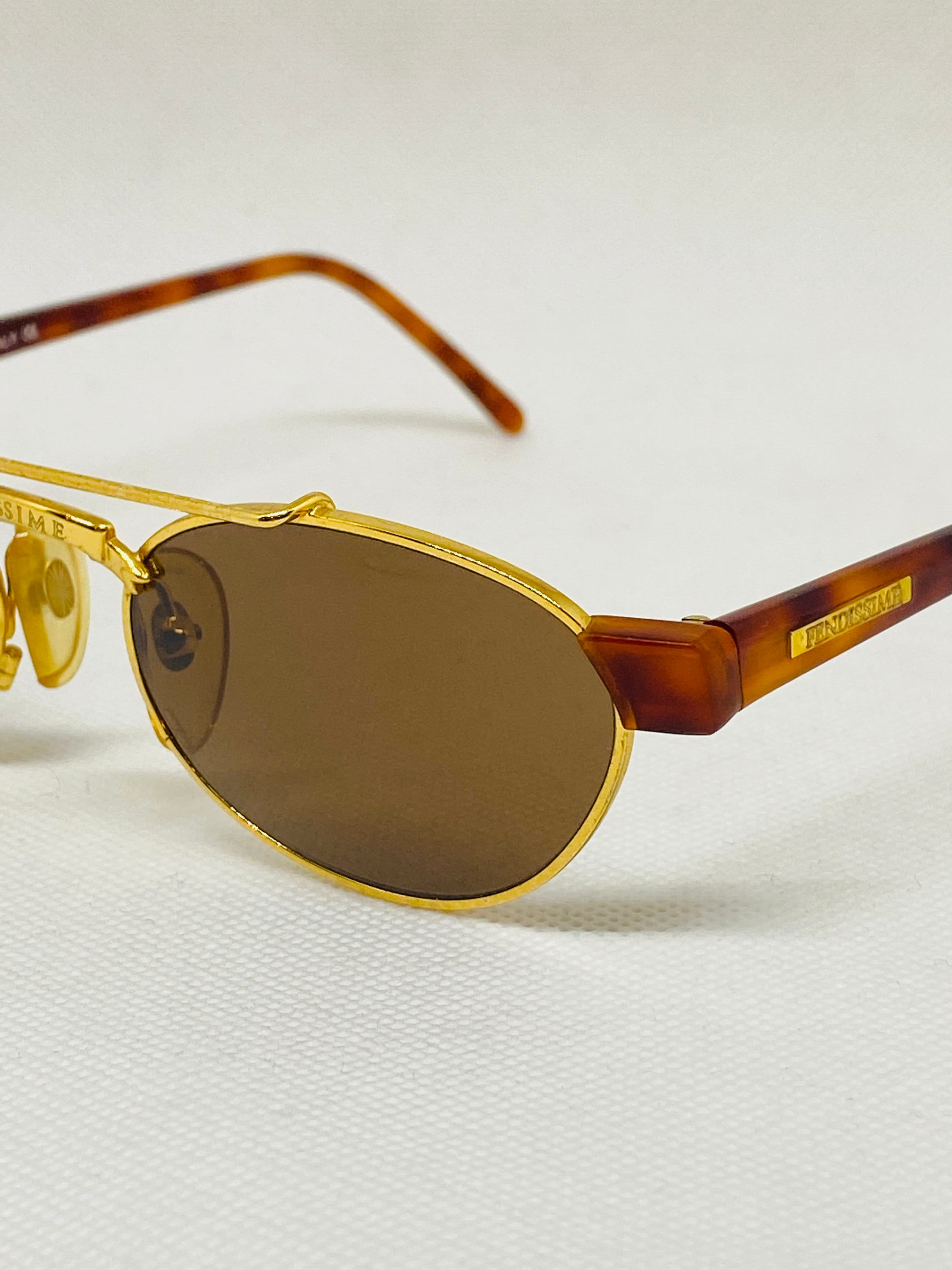 FENDISSIME F544 53 17 129 140 Vintage Sunglasses DEADSTOCK 