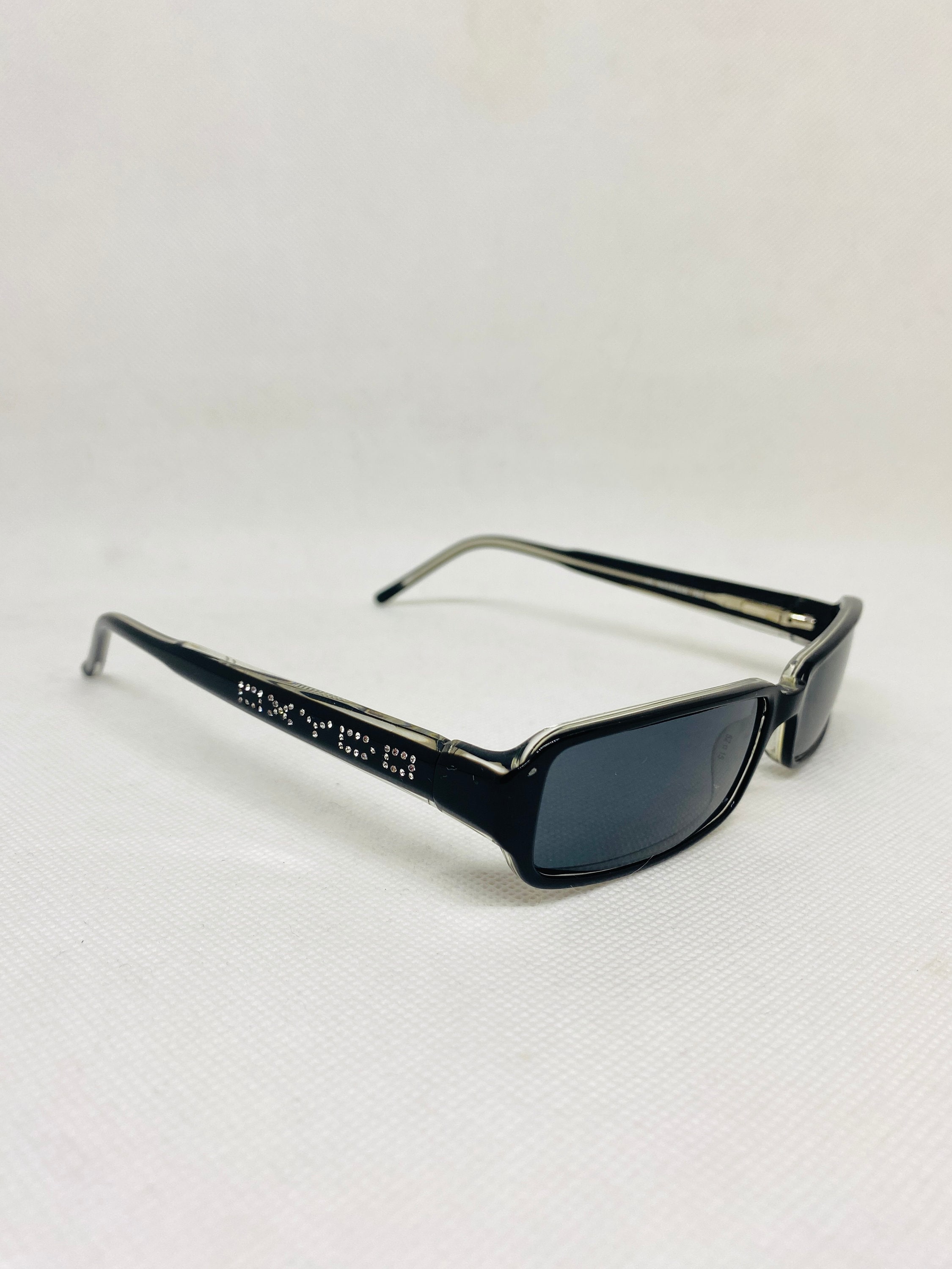 Buy OXYDO X 251/ Rhinestones Mh9 52 15 135 Vintage Sunglasses Online in  India 