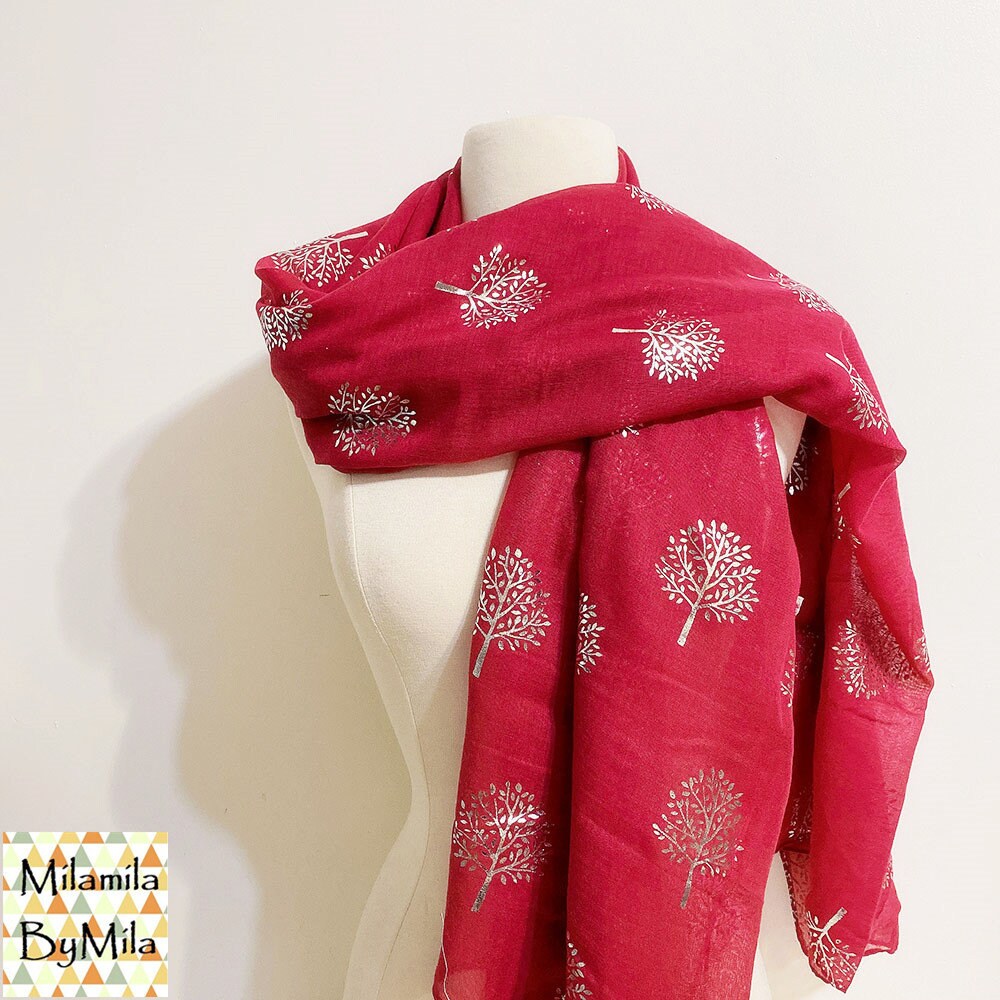 Red and cheap silver scarf