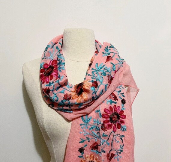 Pink blue scarf deals