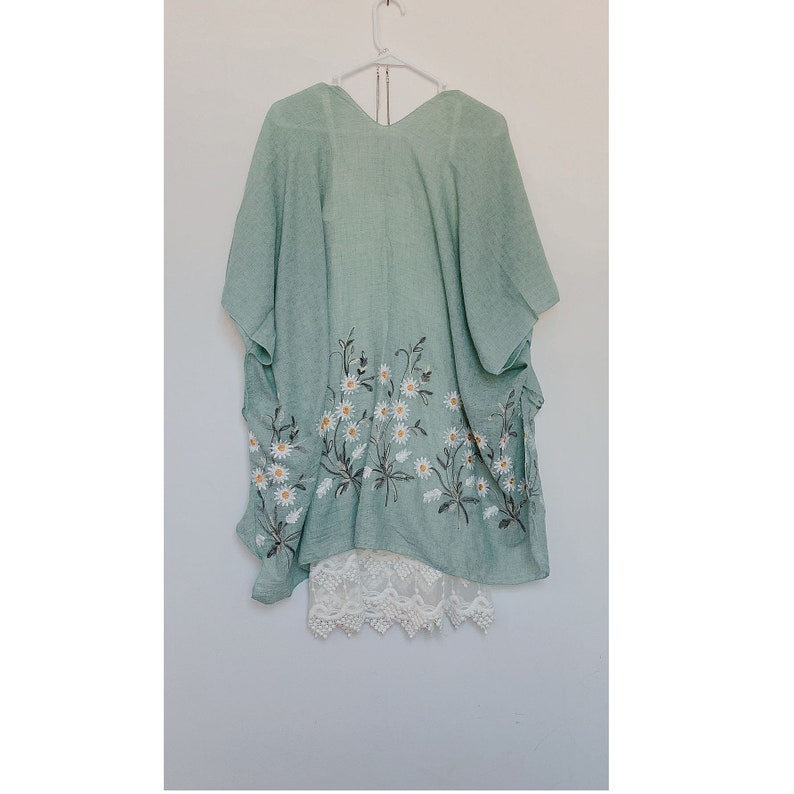 Pink Anemone Garland Embroidered Kimono