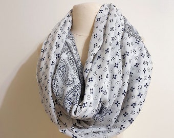 paisley Infinity scarf, tassel scarf,,boho scarf, white scarf,bohemian scarf,gypsy,silk scarf,woman
