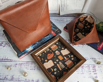 Books & Tea Dice Tray, Rolling Tray, Personalised Tray, Tabletop Gamer, Roll Play Games, Dungeons and Dragons, Dice Tray Gift