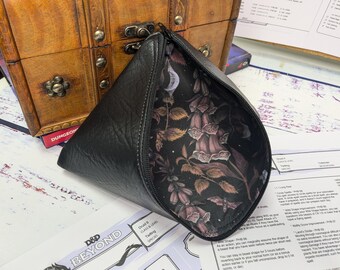 Ready To Ship - Handmade Poisonous Plants, Dice Bag for Dungeons and Dragons Dice Sets, Tokens, RPG, TTRPG, DND, Bag of Holding
