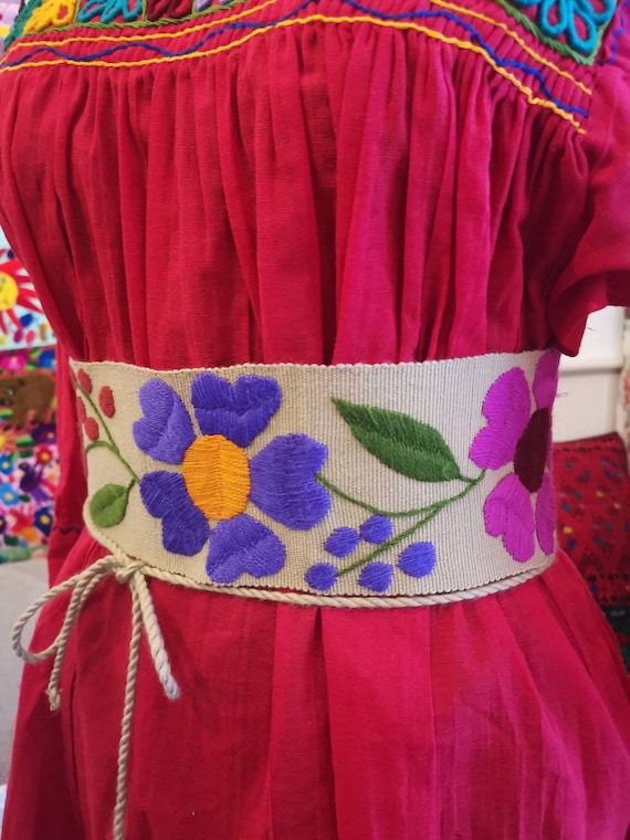 Cinturones de flores para vestidos de fiesta hechos a mano