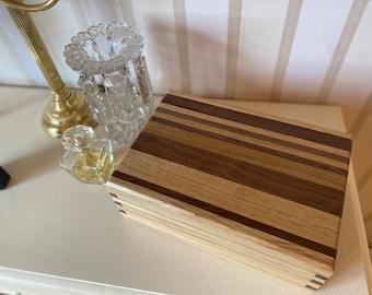 Jewellery Box - Handmade Oak and Walnut Wooden Keepsake Case with Feature Striped Lid