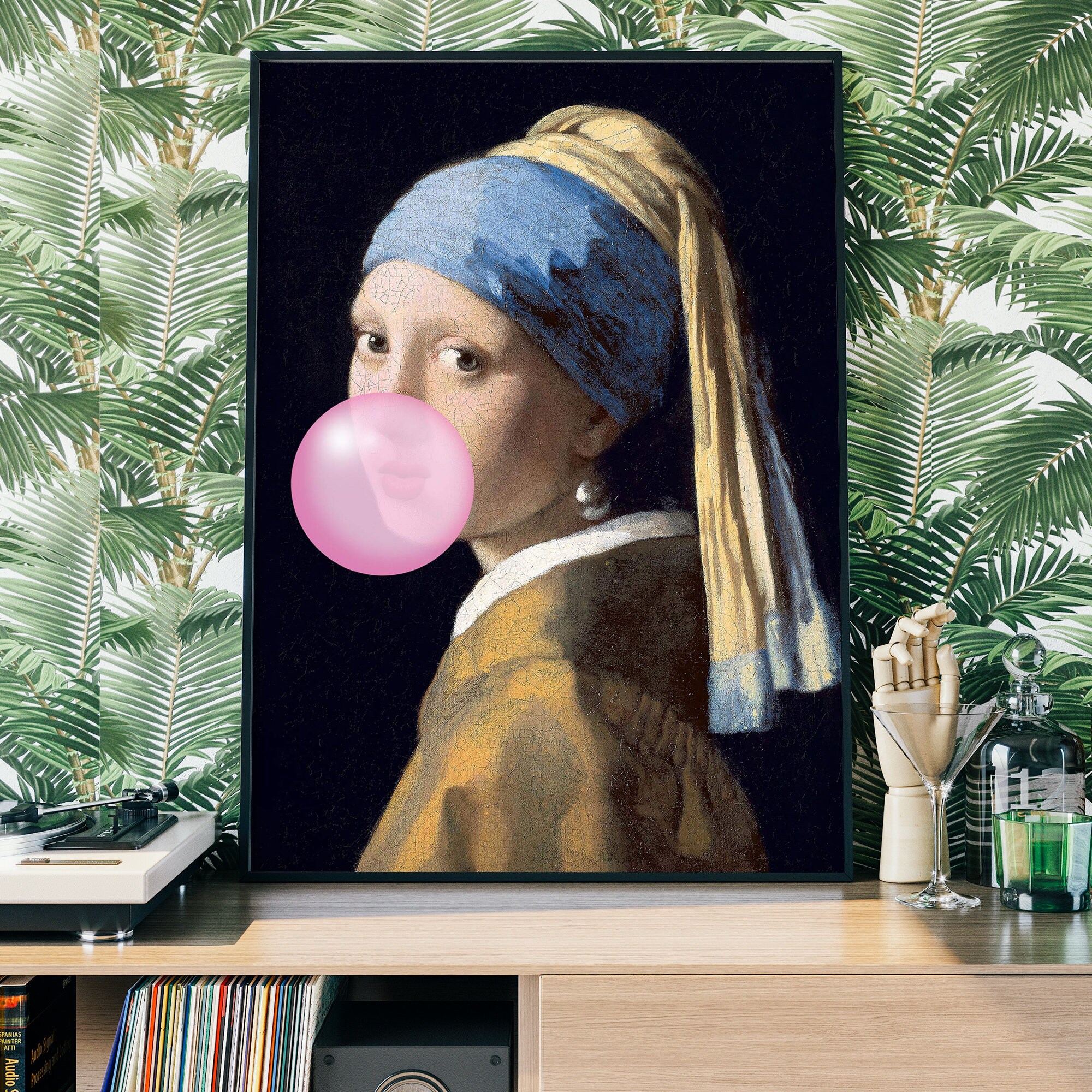 Girl With A Pearl Earring Bubblegum Wall Art – Altered Art, Urban