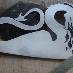 Flint & Steel Striker - Fire Dragon - For Traditional Fire Lighting with Hand Knapped English Flint for Bushcraft - Survival - GOT - Gift