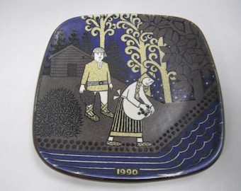 Arabië Finland Kalevala Jaarbord 1990 Vuosilautanen | Raija Uosikkinen | Finse vintage verzamelplaat | Noordse inrichting