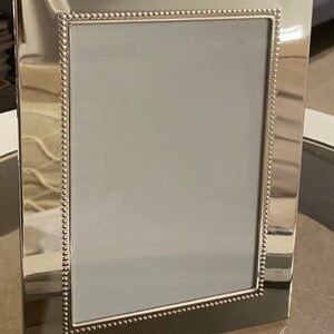 Double Aperture Silver 6 12 x 4 34 inch vintage frame by Sara Leigh Products