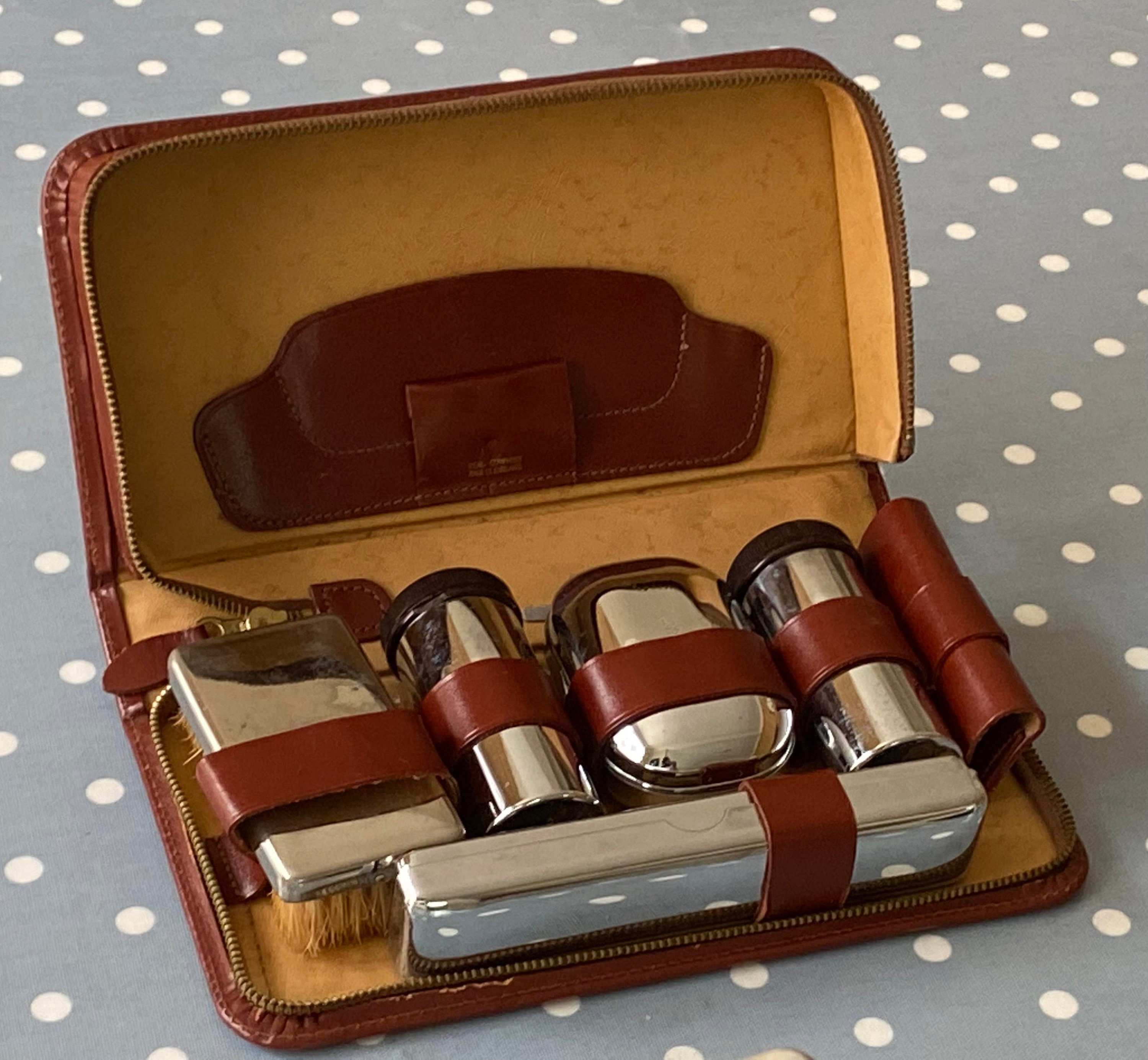 leather toiletry kits
