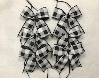 Black and White Buffalo Plaid Christmas Bows, Buffalo Check Christmas Bow Set, Christmas Tree Bow, Black & White Gift Bows, Garland Bows