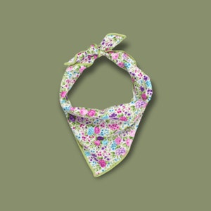 Dog Bandana Floral | Dog Bandanas | Tie on Dog Scarf | Pet Bandana | Dog Accessories | Dog Lover Gift | Pet Accessories | Cat Bandana