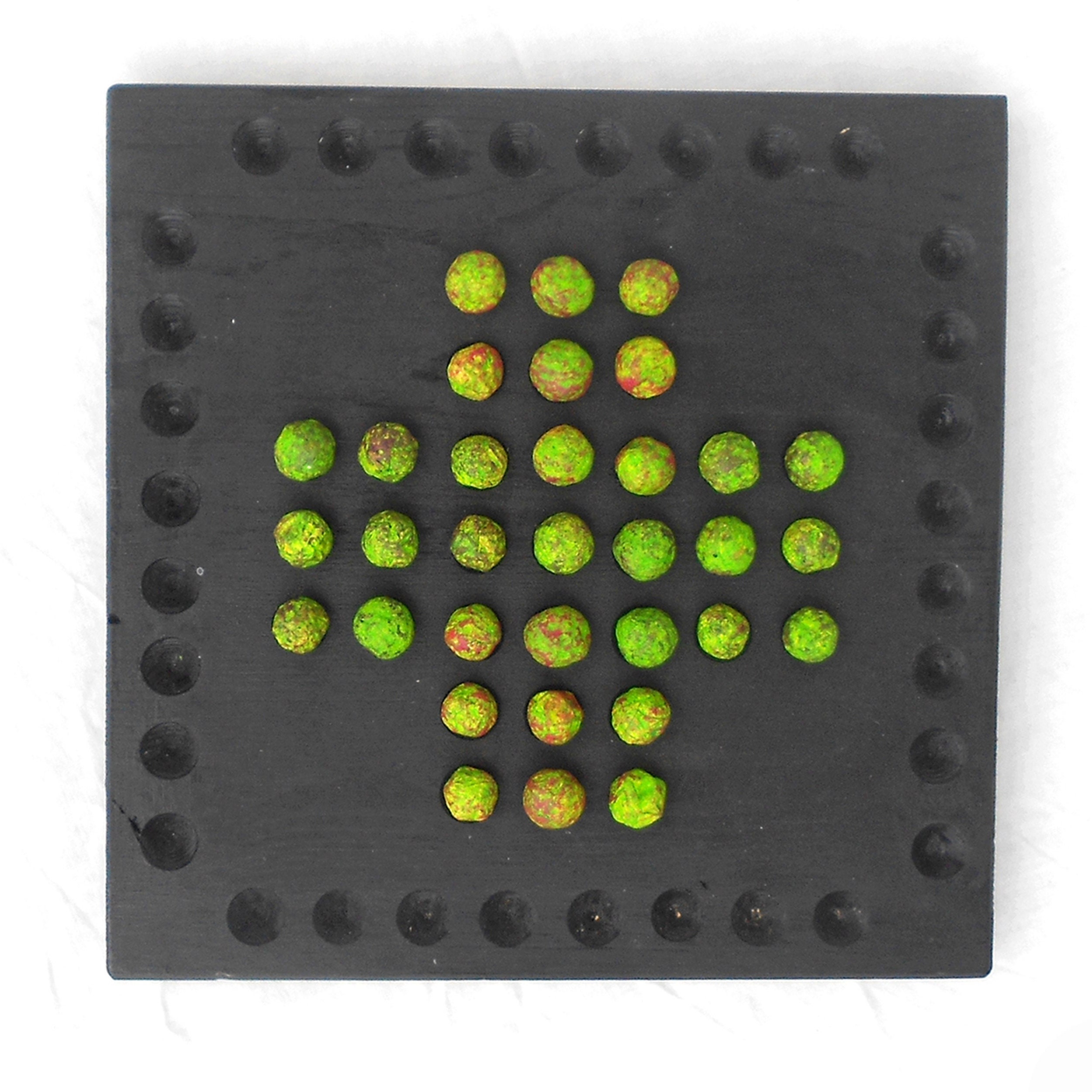 Juego De Solitario De Madera Clásico – Tablero Con 33 Cavidades Y Fichas Incluidas – Juguete Educativo Para Adultos Y Niños – Desarrolla La Lógica Y La Paciencia